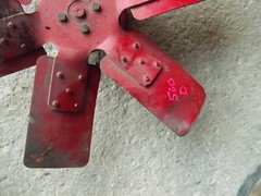 Farmall 560 Diesel D IH Tractor engine motor fan w/ belt drive pulley & mount