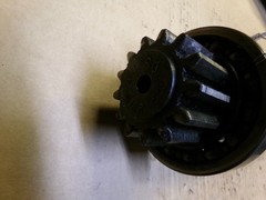John Deere 720 730 top transmission shaft