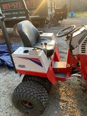 VENTRAC 4520Z 32.5 HP GAS 50 HOURS tractors SLIGHTLY USED 4+ WHEELS TOUGH CUT