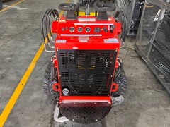 CFG LRT23 880KG Mini Skid Steer Track Loader 23HP Gas EPA RATO Engine w/Bucket