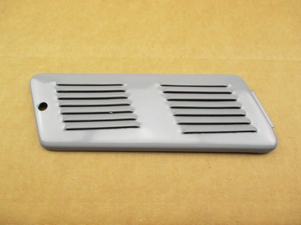 AIR CLEANER DOOR VENT FOR FORD GOLDEN JUBILEE INDUSTRIAL 1801 1811 1821 1841