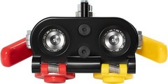 Agricultural Tractor Clamp Kit with Lever Actuated Quick Coupler for Housing