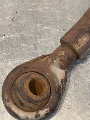 Massey Ferguson MF 2775 Tractor Upright 3pt Lift Arm 1618266M2