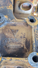 Pettibone Clark 18000 Powershift Transmission 2000 Torque Conveter Long Drop Box