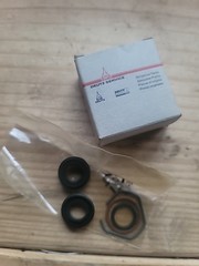 Genuine Deutz 04382941 Repair Kit New OEM NOS Same Deutz-Fahr KHD 4382941