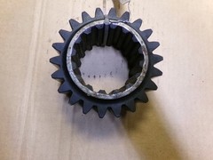 John Deere R Counter Shaft Pinion Differential Gear Transmission R85R