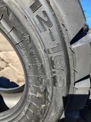 (4- tires ) 12-16.5 Heavy Duty skid-steer 14PR tire L5 Tiron 675 12165