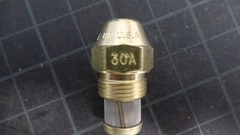 Delavan 1.00GPH-30 Spray Nozzle, 30 Degree, with strainer, Caterpillar