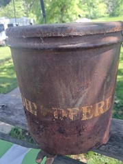 John Deere Planter ORIGINAL JD Patena 2 Leg Deer Logo Seed Box w/ lid
