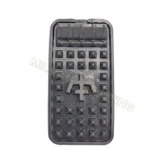 TC650-44080 Pedal Cover For Kubota L2501DT L2502DT L3301DT L3302DT L3560DT +++