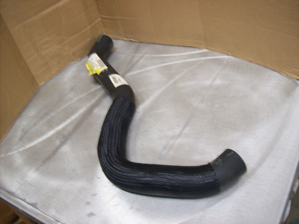GM General Motors Genuine OEM Radiator Hose 15960271 – with shielding
