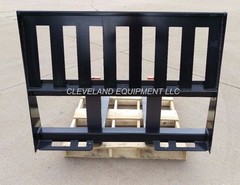 3,000 LB PALLET FORKS & FRAME ATTACHMENT New Holland Mustang Skid Steer Loader
