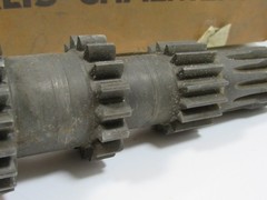Transmission Mainshaft Allis Chalmers 2097940 New Old Stock #MP1