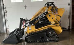 Mini Skid Steer Loader Stand-on AGT MX-CRT23/HP Gas Engine/New